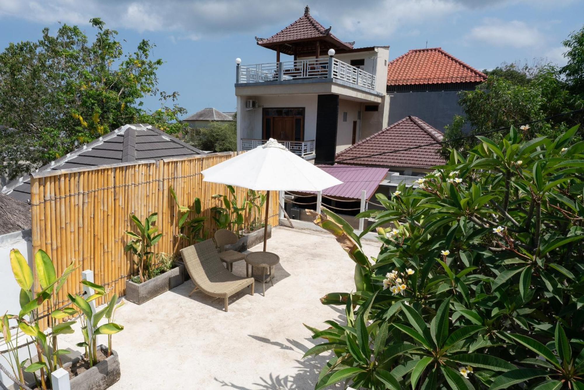 Gilang Balangan Jimbaran Exterior foto